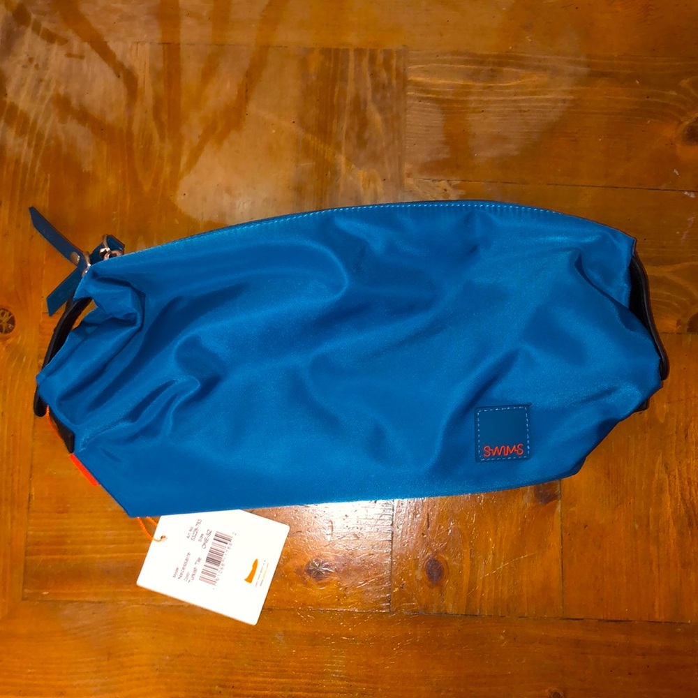 Swims toiletry bag